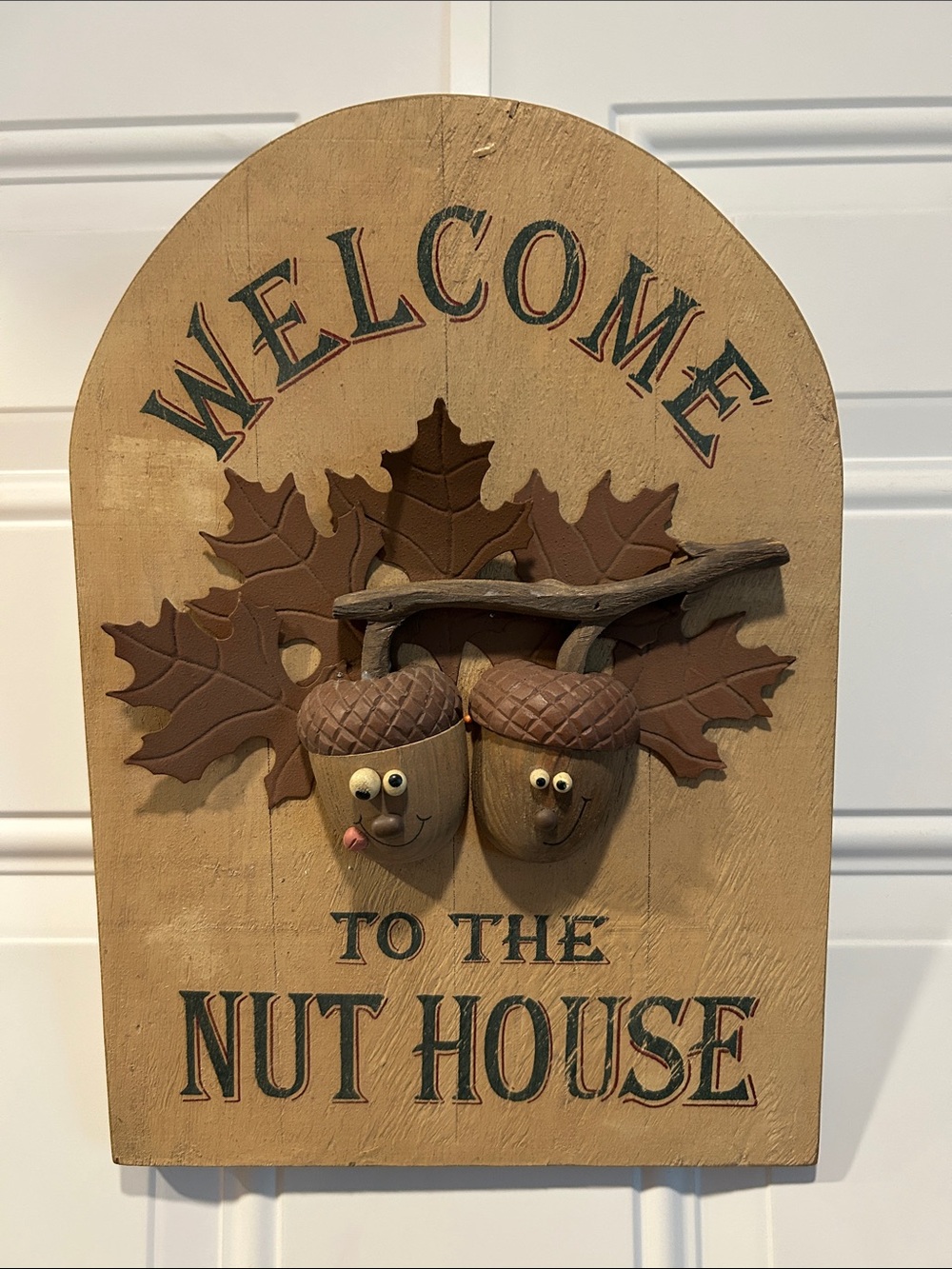 🍁Welcome to the Nut House🍁 Wooden Wall Plaque - Brown